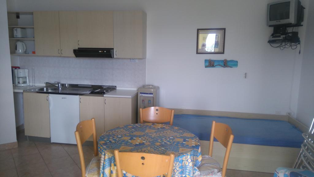 Apartments Roza Miskovici ภายนอก รูปภาพ
