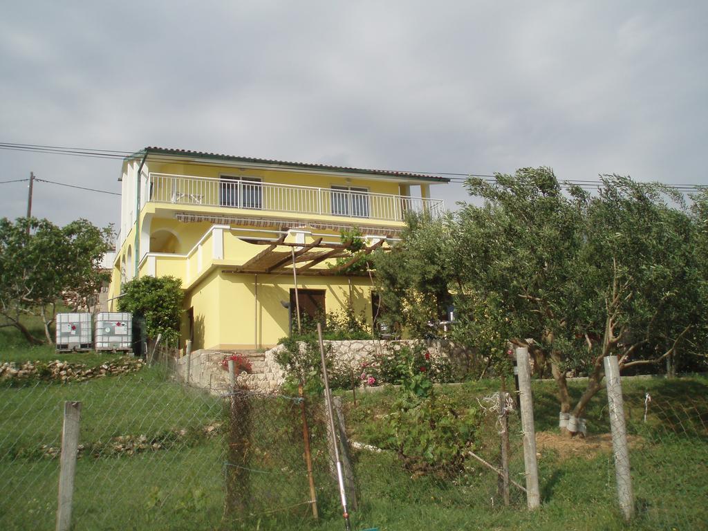 Apartments Roza Miskovici ภายนอก รูปภาพ