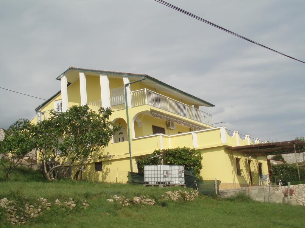 Apartments Roza Miskovici ภายนอก รูปภาพ