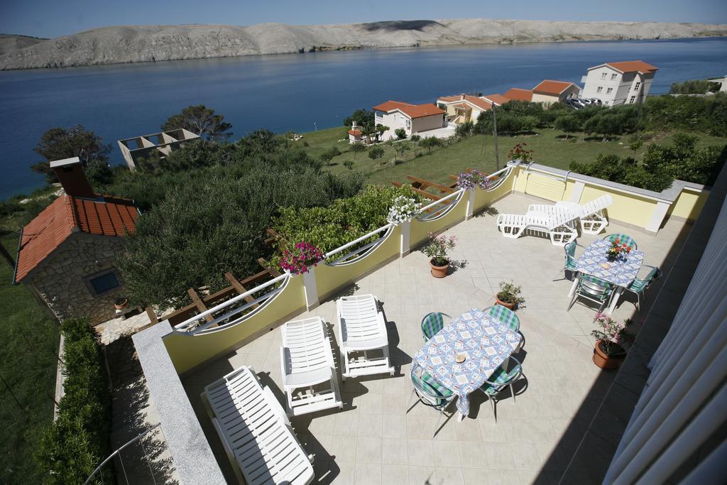 Apartments Roza Miskovici ภายนอก รูปภาพ