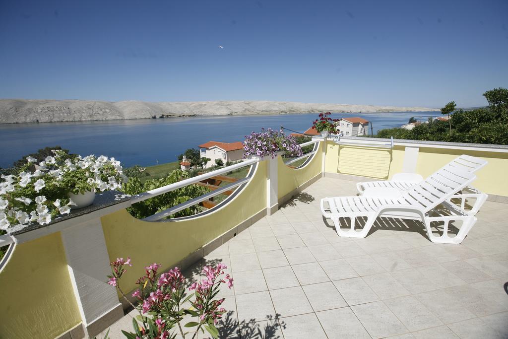 Apartments Roza Miskovici ภายนอก รูปภาพ