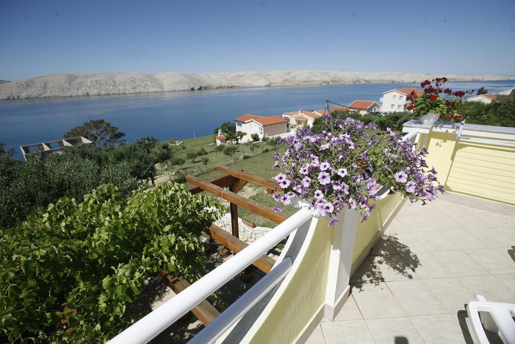 Apartments Roza Miskovici ภายนอก รูปภาพ