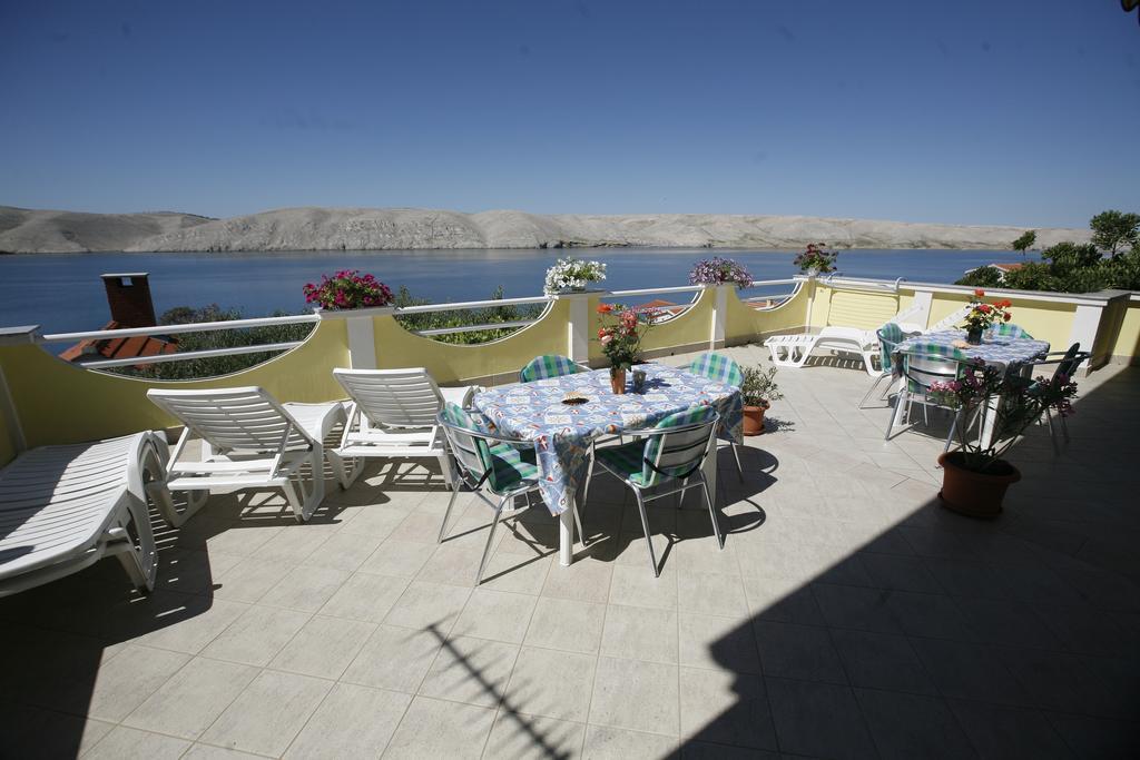 Apartments Roza Miskovici ภายนอก รูปภาพ