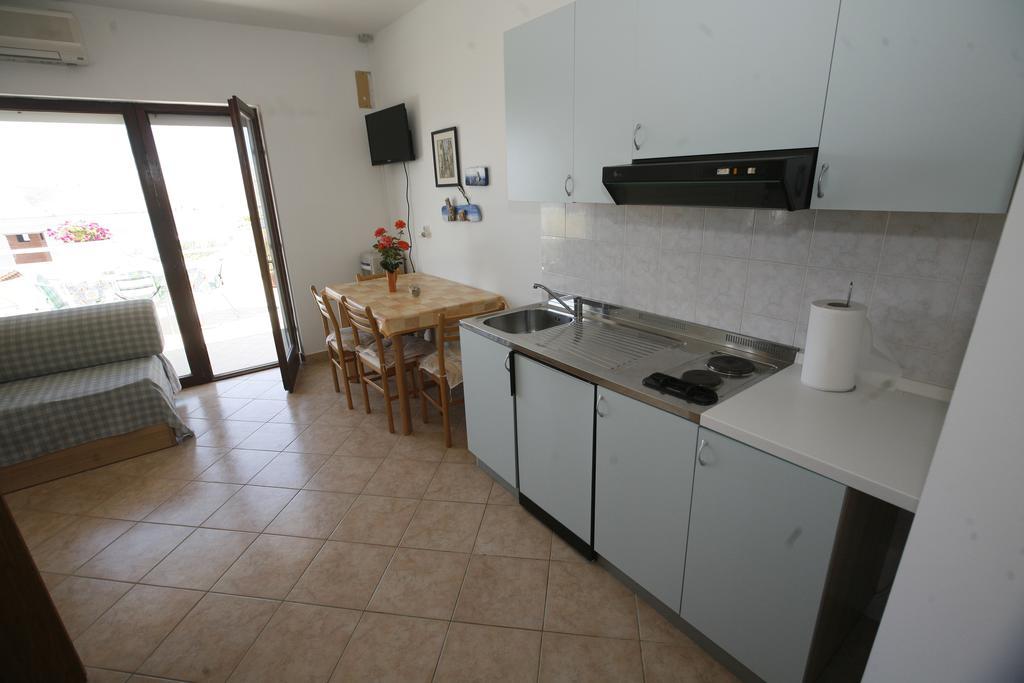 Apartments Roza Miskovici ภายนอก รูปภาพ