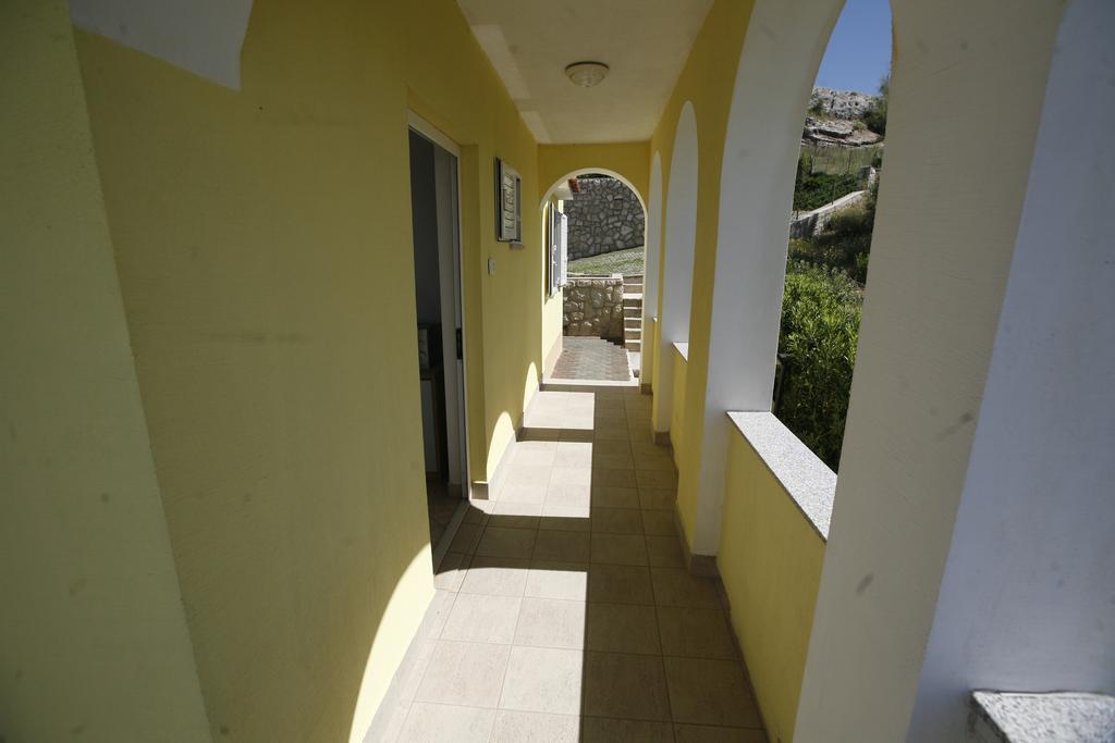 Apartments Roza Miskovici ภายนอก รูปภาพ