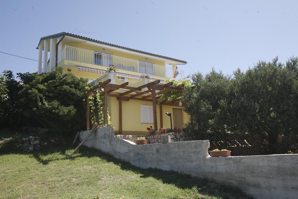 Apartments Roza Miskovici ภายนอก รูปภาพ